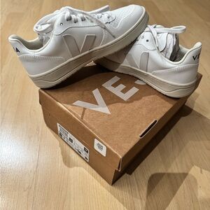 Veja V-10 CWL Full-White Sneakers